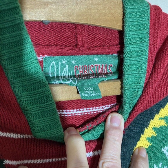 Ugly Christmas Sweater Sz M Elf Hoodie Red Preowned Unisex - Picture 8 of 9